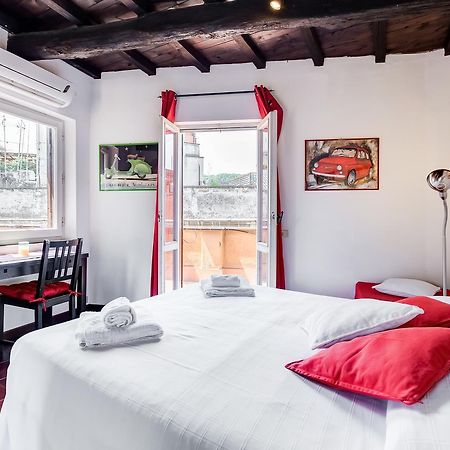 Romantic House With Terrace Экстерьер фото